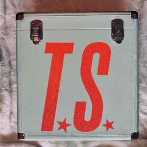 Taylor Swift The Life of a Showgirl Vinyl Case